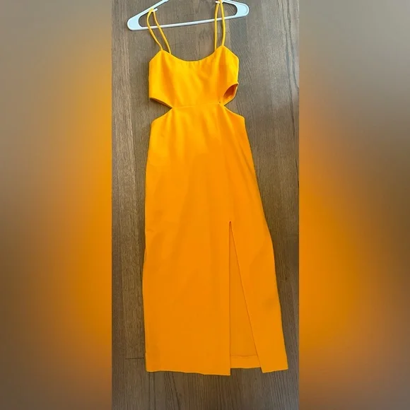 H:Ours Haydon Dress in Canary Yellow-NWT-Size Small-Sold at Revolve - Picture 6 of 7